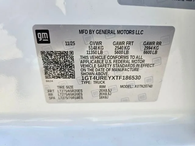 New 2026 Summit White GMC Denali image 30