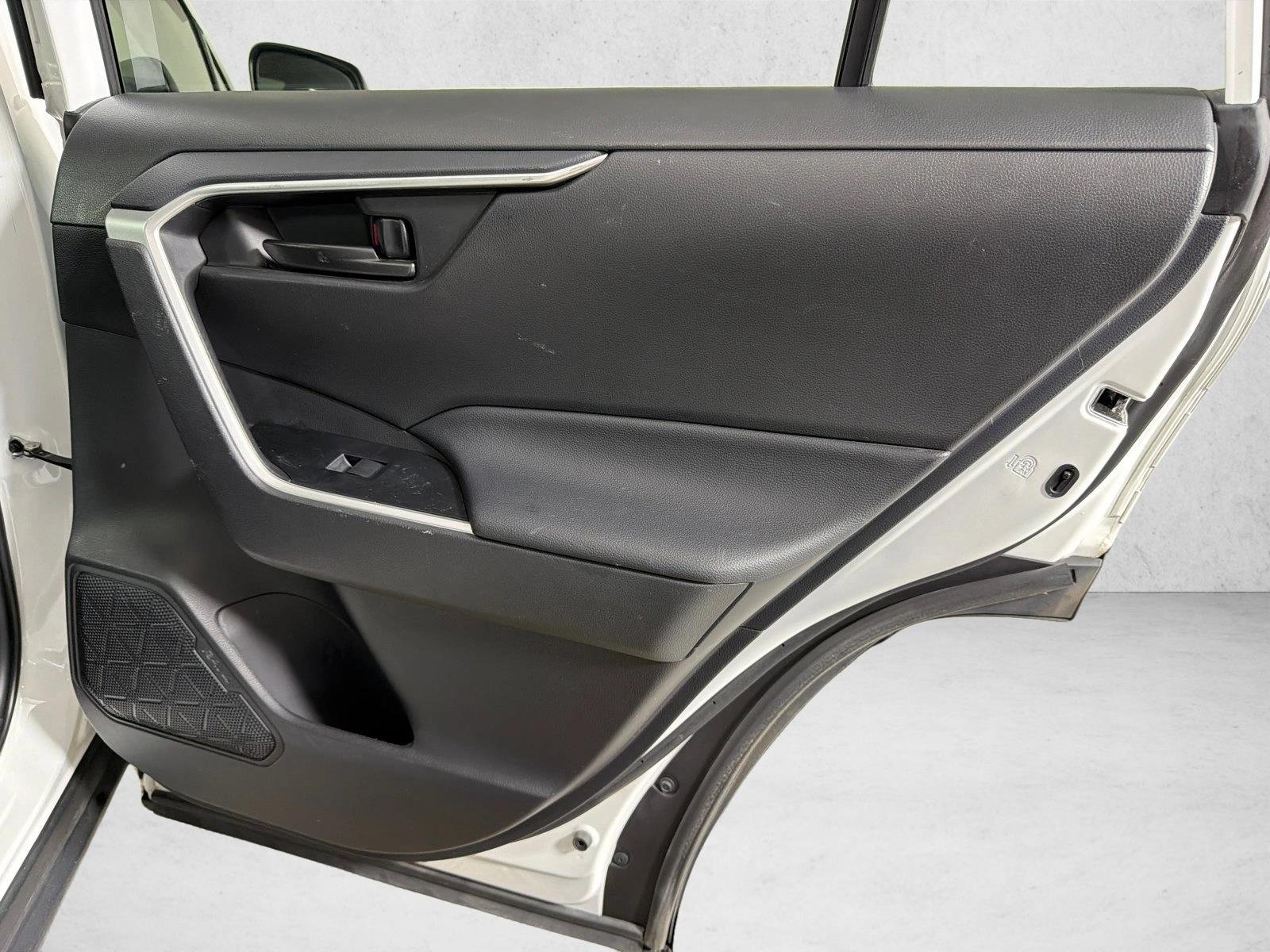 Used 2023 Silver Toyota LE image 16