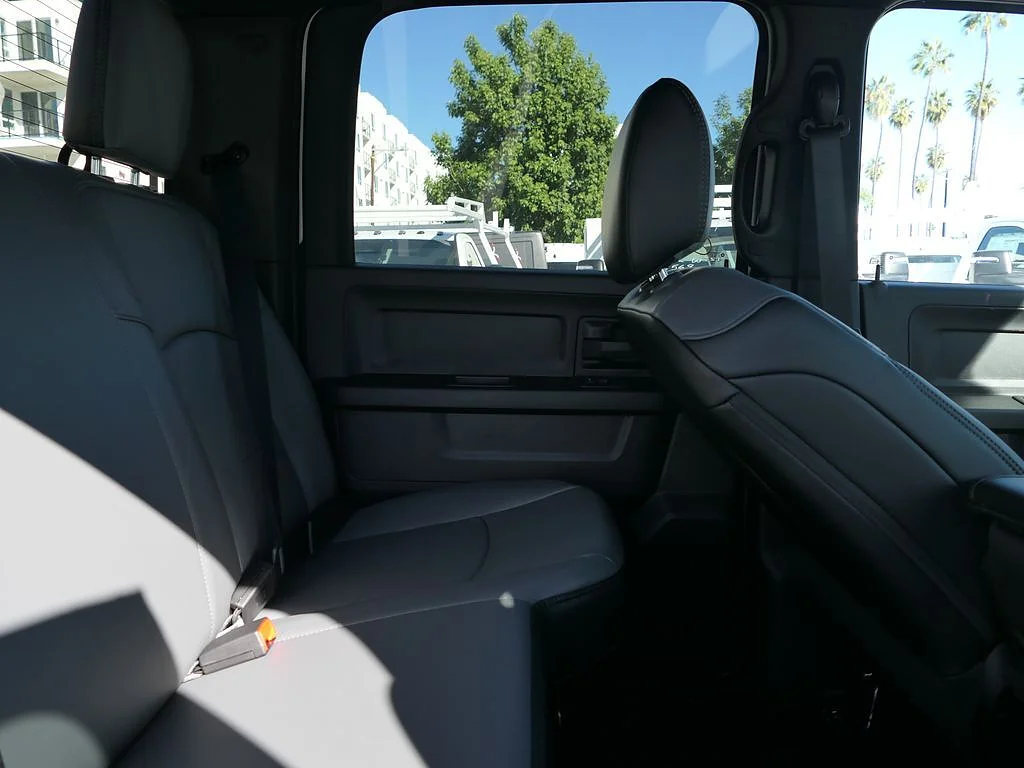 New 2026 Bright White Clearcoat RAM Tradesman image 18