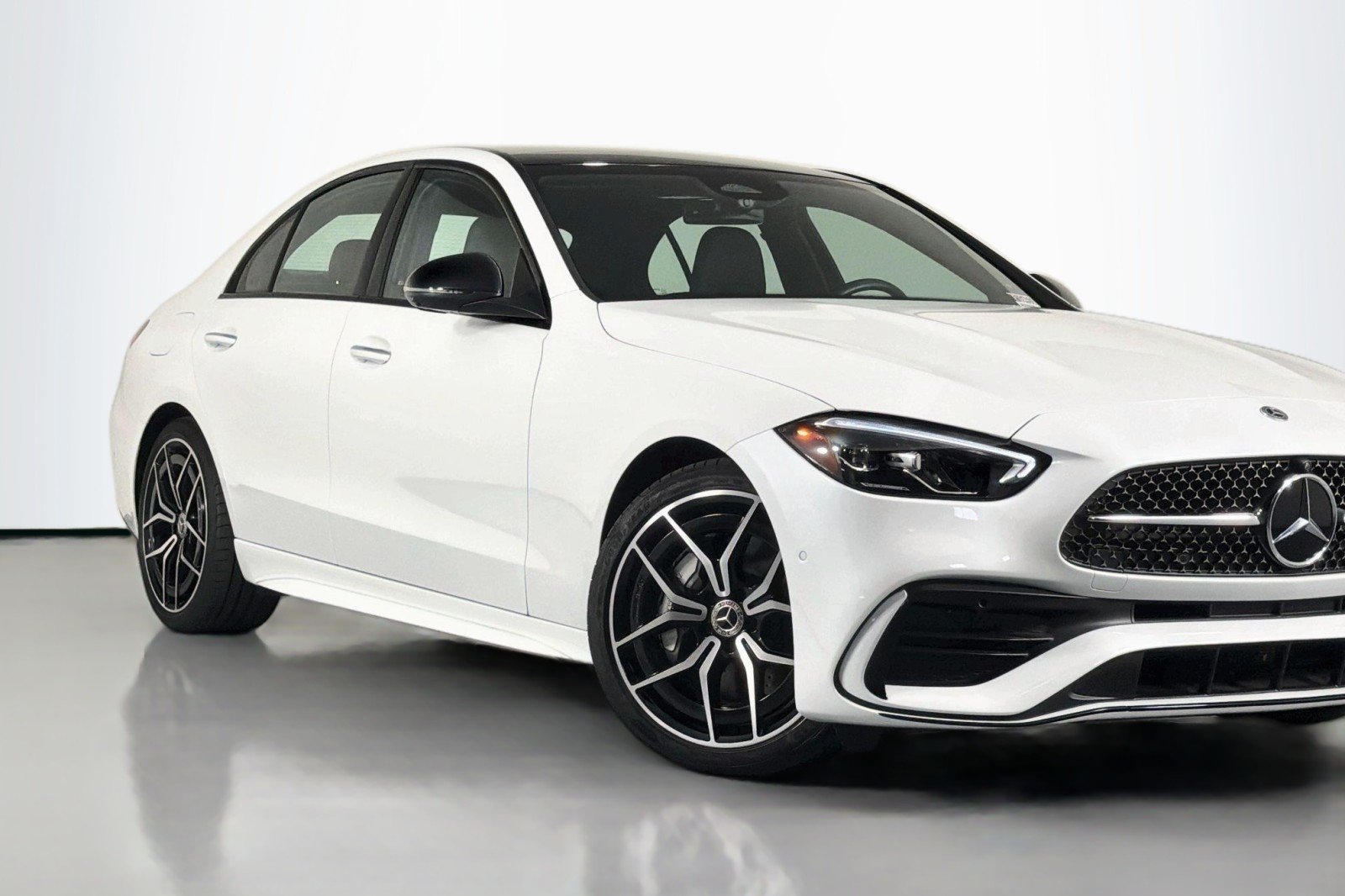Certified Used 2024 MANUFAKTUR Moonlight White Metallic Mercedes-Benz C 300 image 14