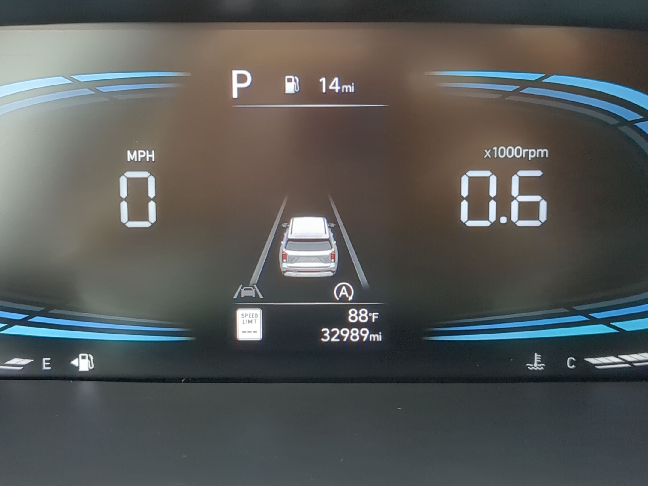 Used 2025 Abyss Black Pearl Hyundai SEL image 21