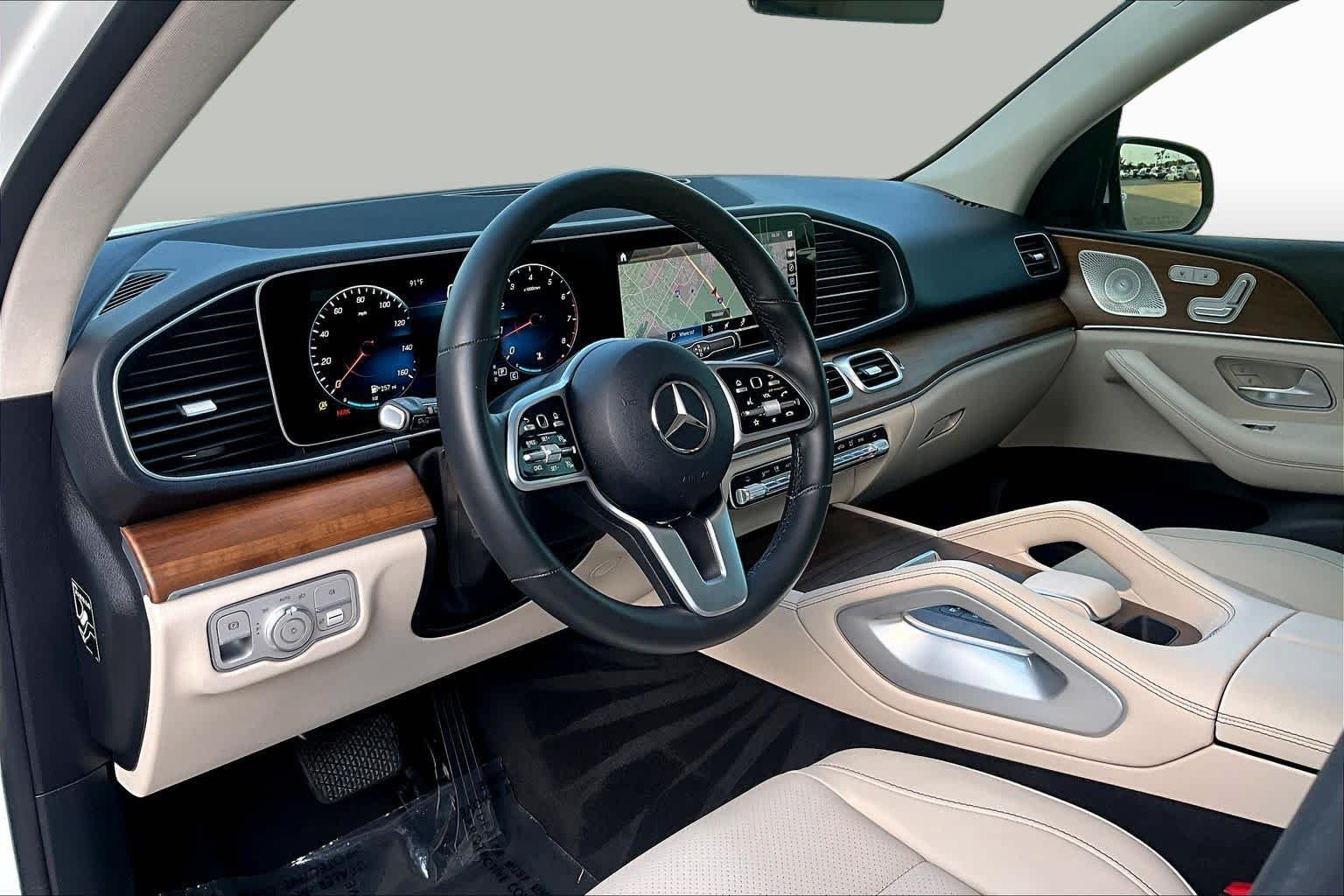 Used 2022 Polar White Mercedes-Benz GLE 350 image 16