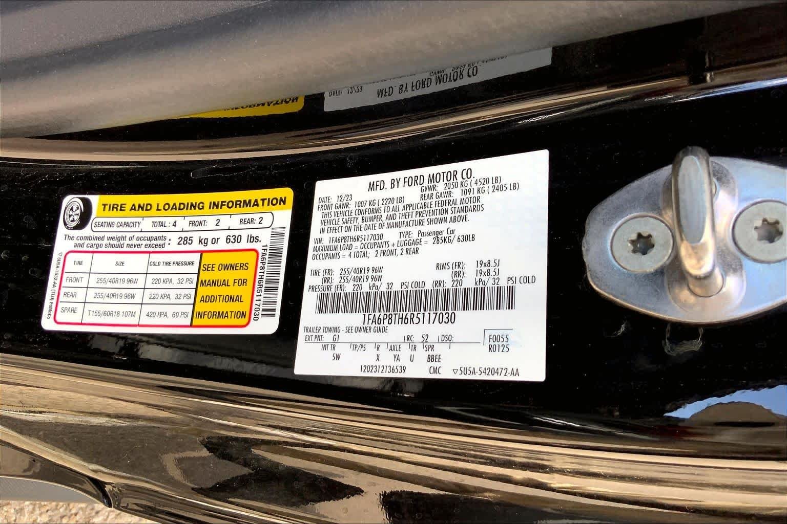 Used 2024 Shadow Black Ford EcoBoost Premium image 33