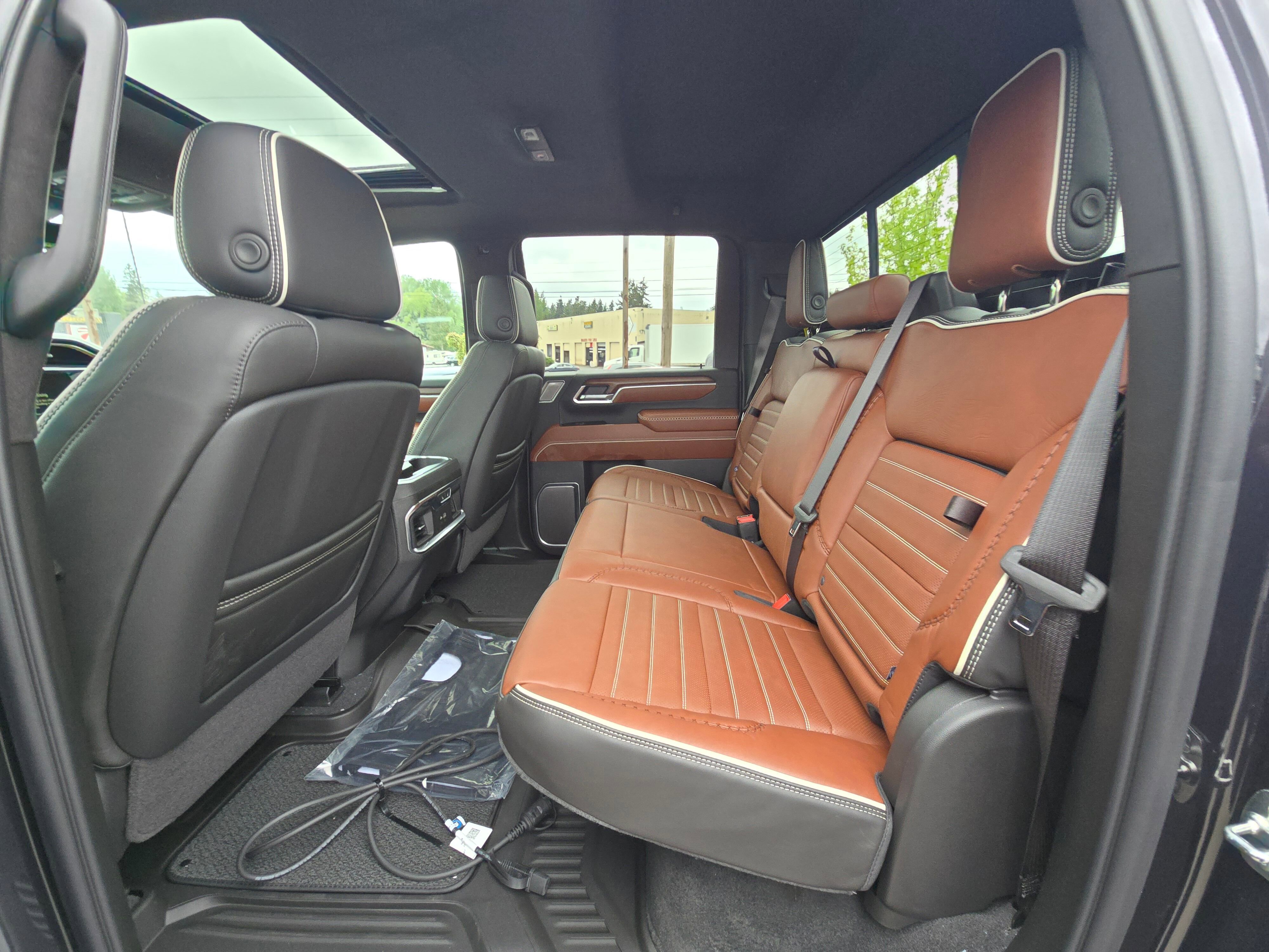 2026 GMC Sierra 3500HD Denali Ultimate - Photo 11