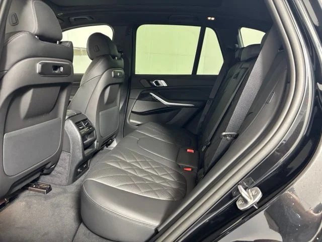 New 2026 Dk. BMW xDrive40i image 14
