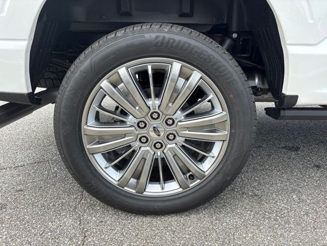 New 2026 Star White Metallic Tri-Coat Ford Platinum image 10