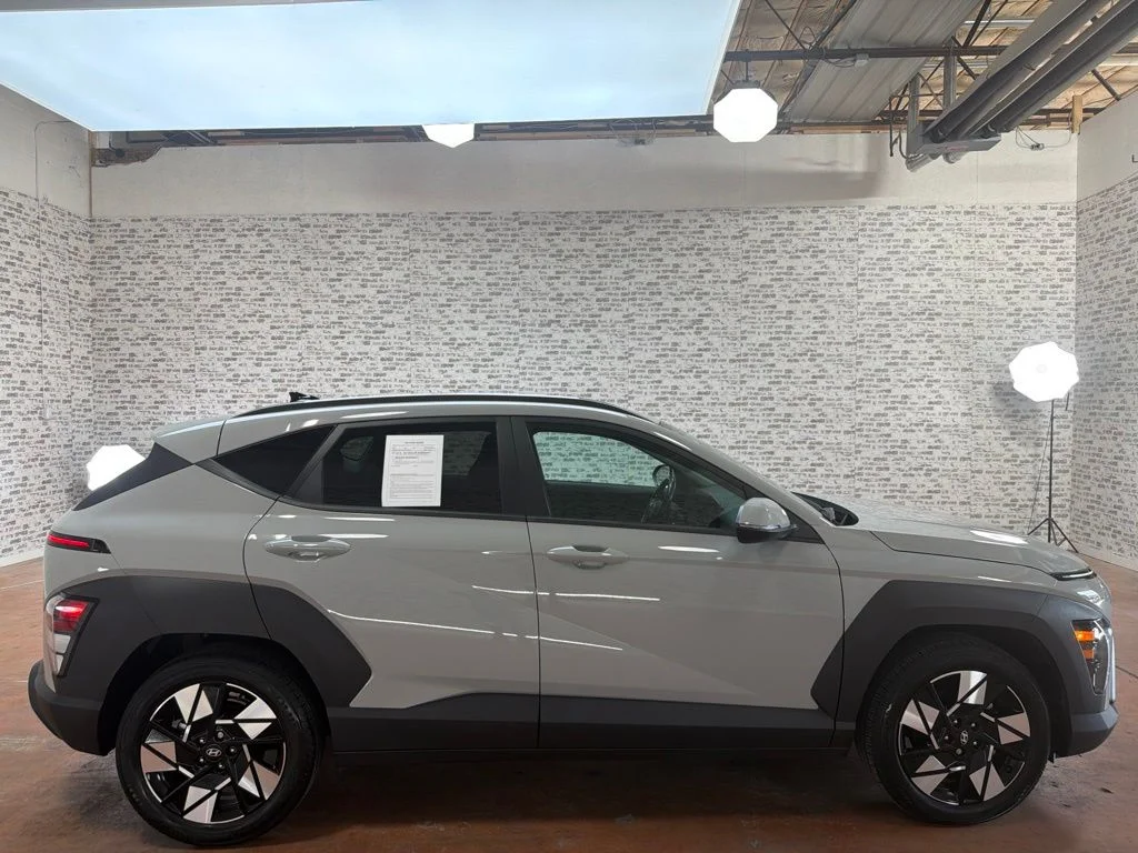 Used 2024 Cyber Gray Metallic Hyundai SEL image 8