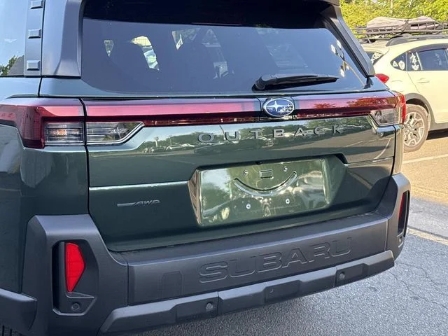 New 2026 DEEP EMERALD GREEN PEARL Subaru Premium image 10