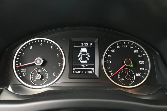 2013 Volkswagen Tiguan SE - Photo 26