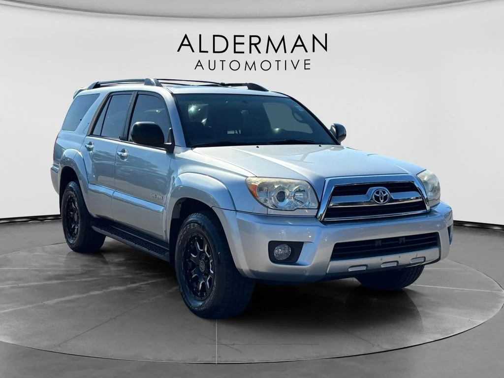 Used 2008 Silver Toyota SR5 image 7