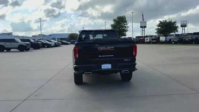 2026 GMC Sierra 1500 AT4 - Photo 7