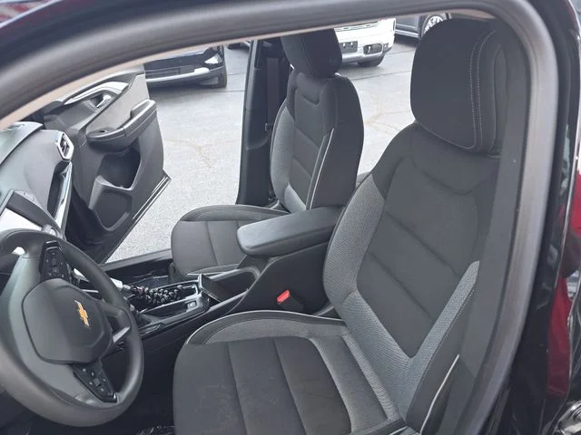 Used 2023 Black Chevrolet LS image 17
