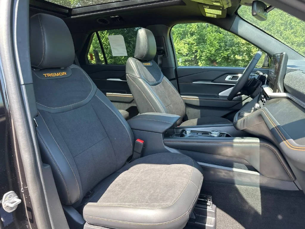 New 2026 Black Ford Tremor image 20