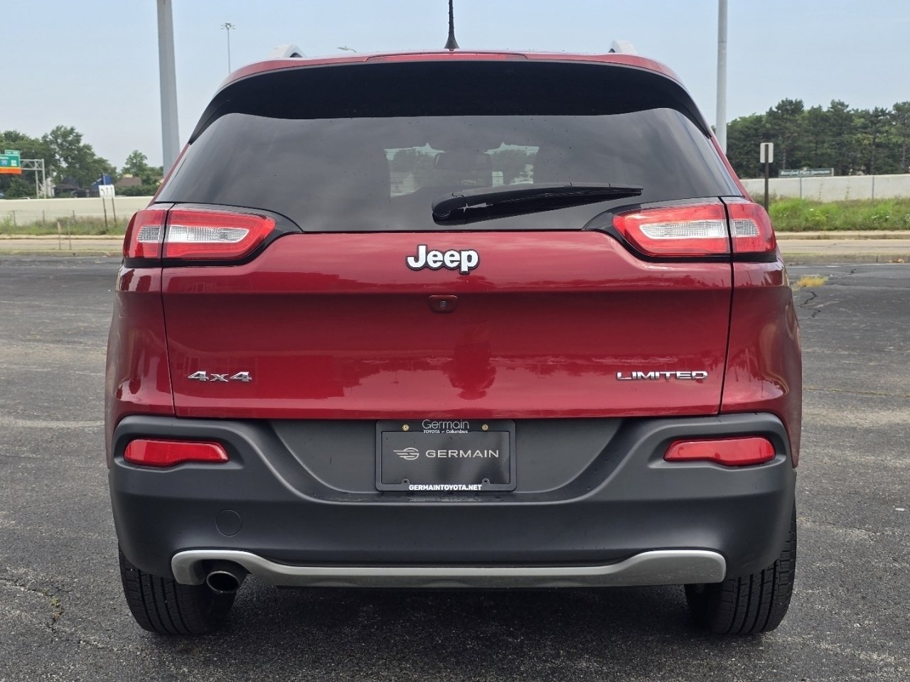 Used 2017 Red Jeep Limited image 14