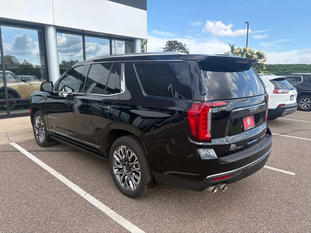 Used 2024 Black GMC Denali Ultimate image 7