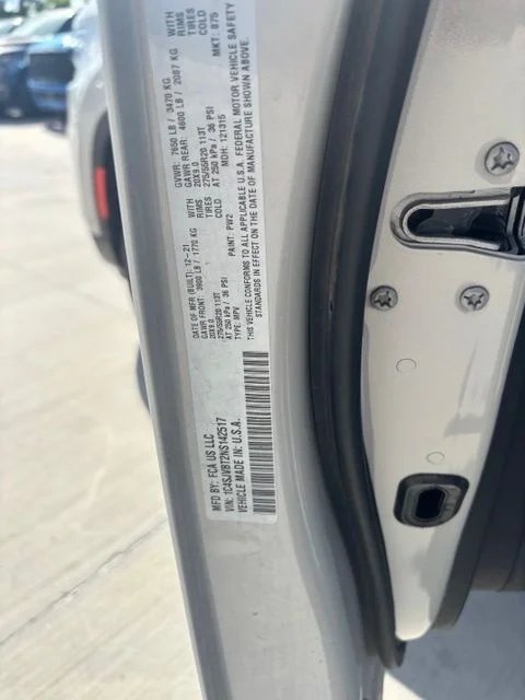 Used 2022 White Jeep Series II image 14
