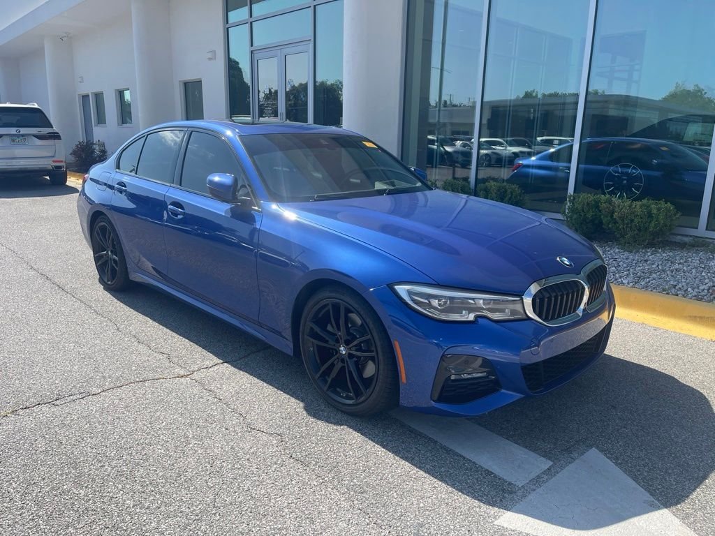 2020 BMW 3 Series 330i Sedan's photo