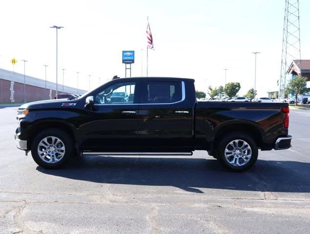 2026 Chevrolet Silverado 1500 LTZ - Photo 35