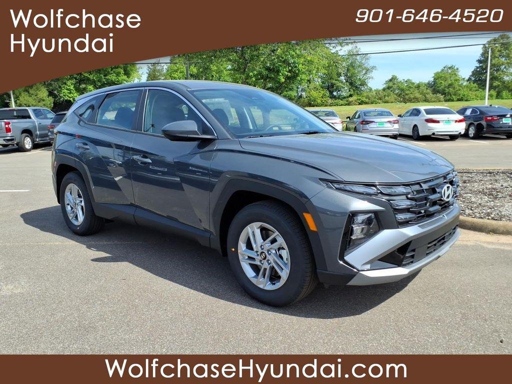 New 2026 Gray Hyundai SE FWD image 7
