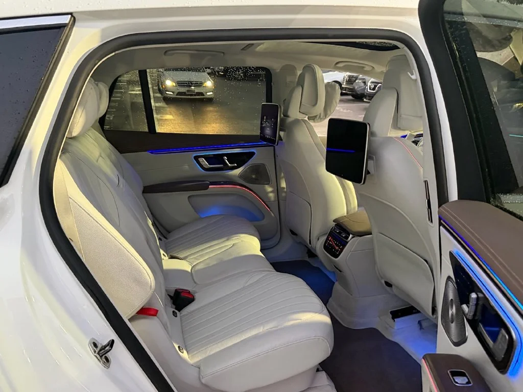 Used 2023 White Mercedes-Benz 450 image 17