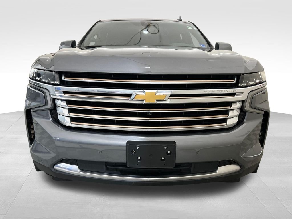 Used 2021 Gray Chevrolet High Country image 9