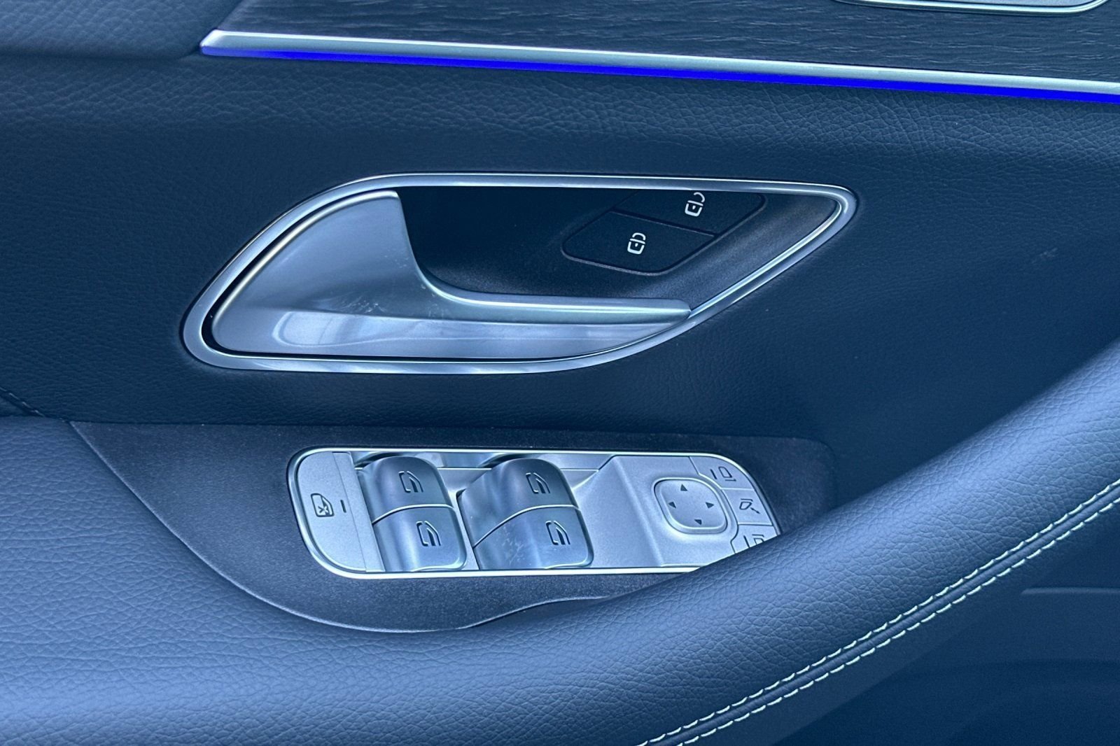 New 2026 Black Mercedes-Benz 350 image 15