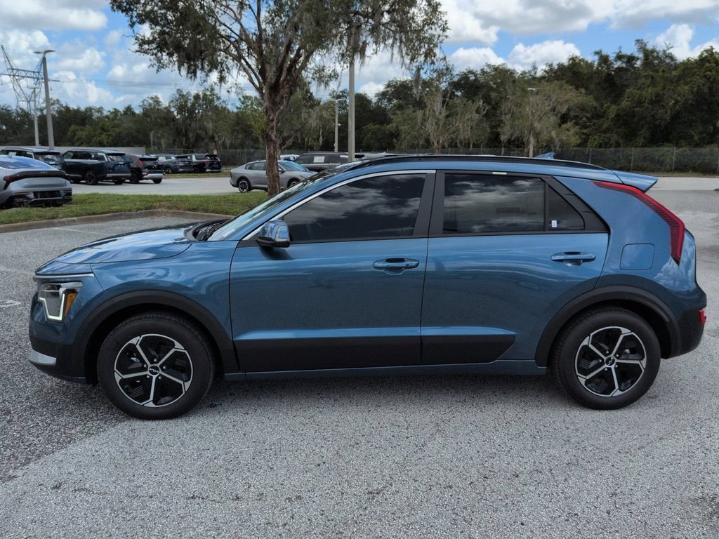 New 2026 Mineral Blue Kia EX image 8