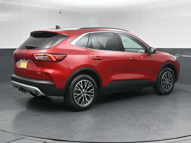 Certified Used 2025 Rapid Red Metallic Tinted Clearcoat Ford Base image 7
