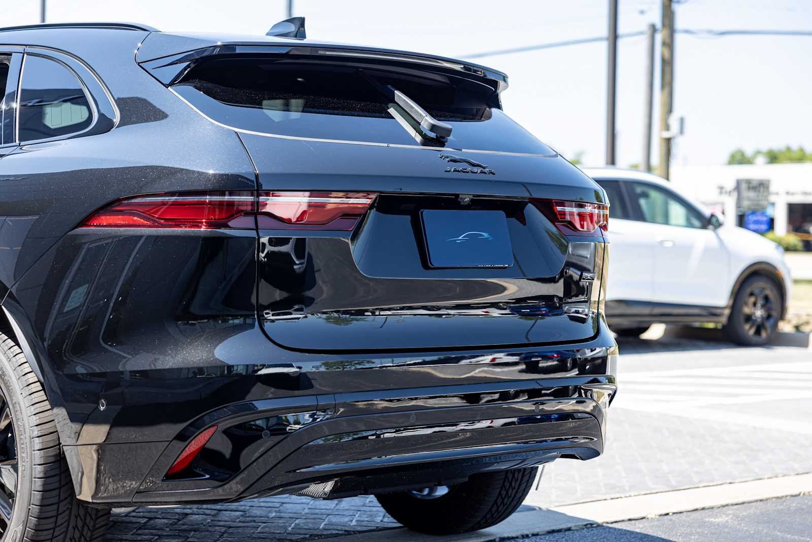 2026 Jaguar F-Pace R-Dynamic S - Photo 38