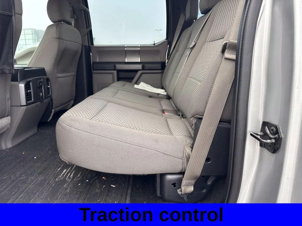 Used 2015 Silver Ford XLT image 8