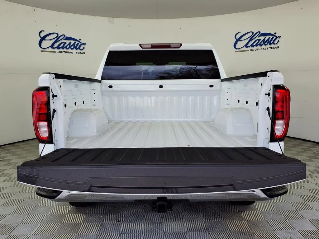 New 2026 Summit White GMC Pro image 7