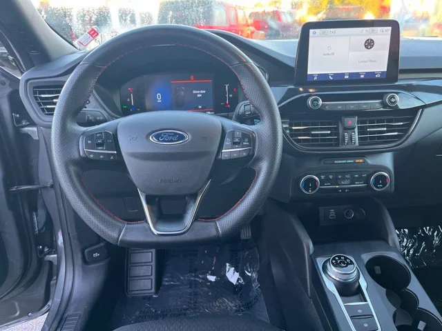 Used 2025 Gray Ford ST-Line image 17