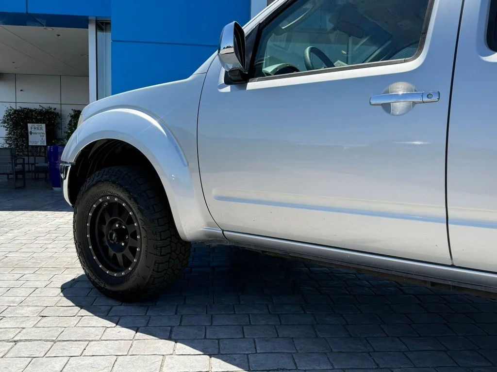 Used 2006 Silver Nissan NISMO Off-Road image 12