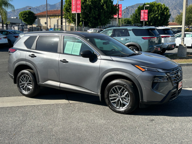 Used 2026 Gray Nissan S image 2