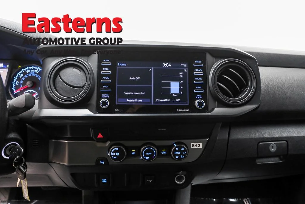 Used 2021 White Toyota SR image 12