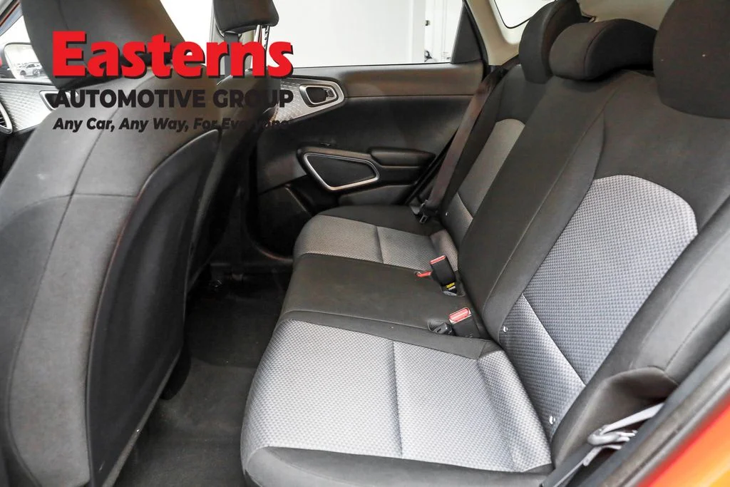 Used 2022 Red Kia LX image 21