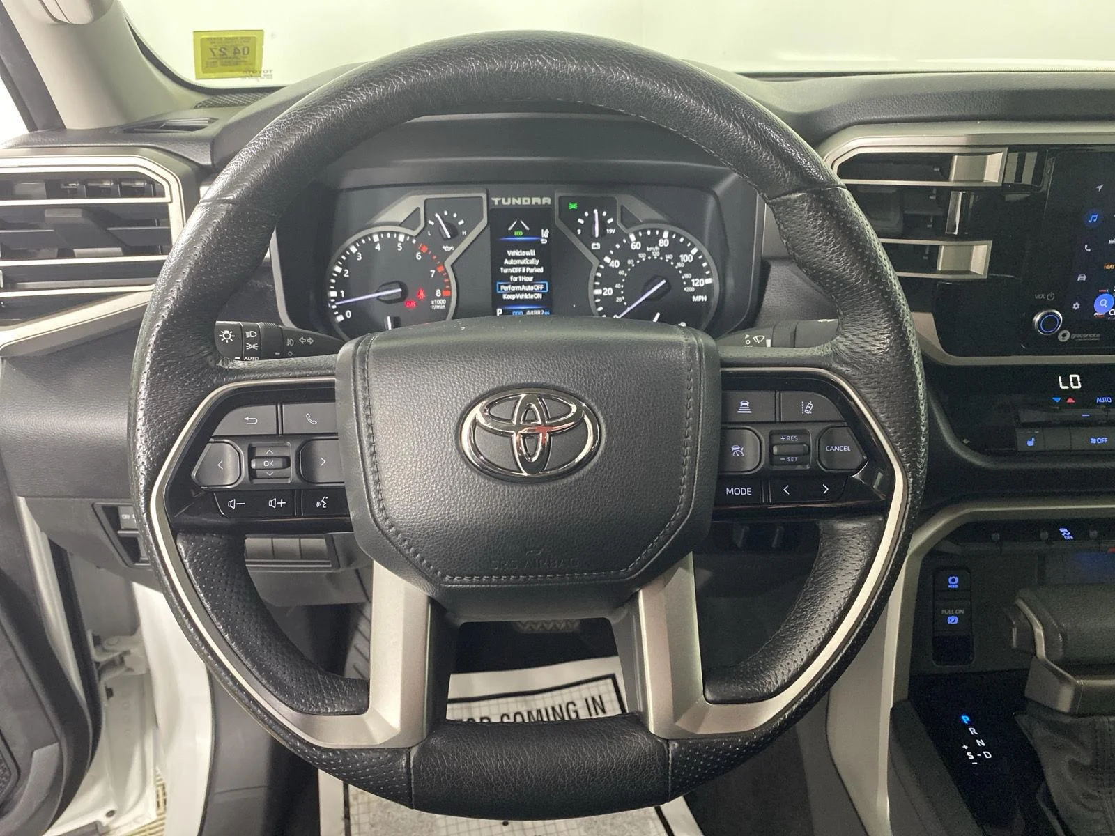 Used 2022 White Toyota SR5 image 20
