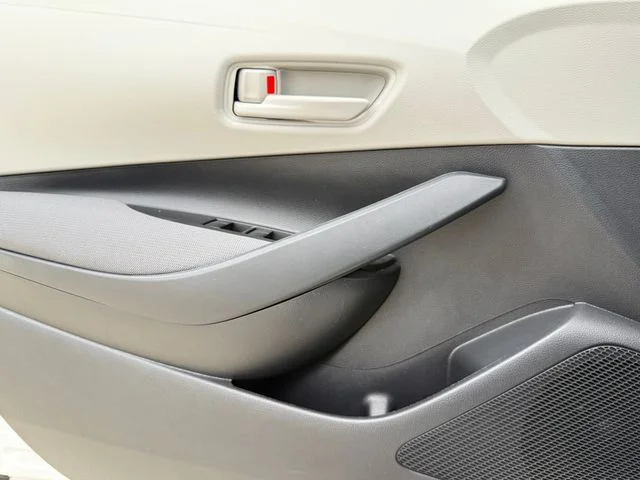 Certified Used 2025 White Toyota LE image 21