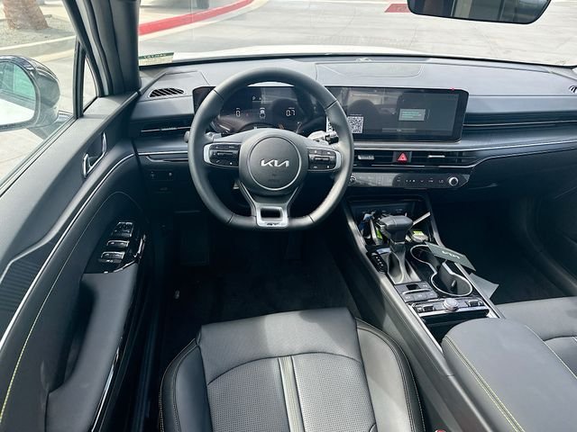 New 2026 Snow White Pearl Kia GT image 23