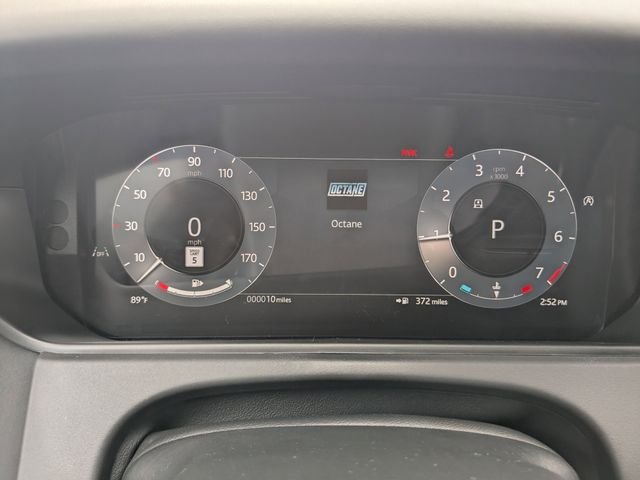 New 2026 Batumi Gold Land Rover Dynamic SE image 27