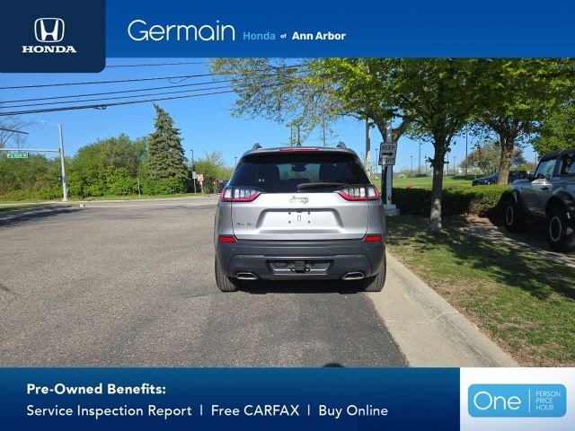 Used 2020 Billet Silver Metallic Jeep Latitude Plus image 7