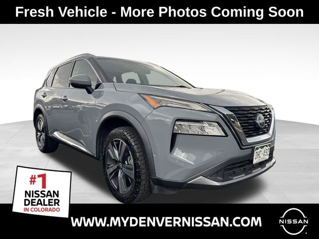 2023 Nissan Rogue SL FWD's photo