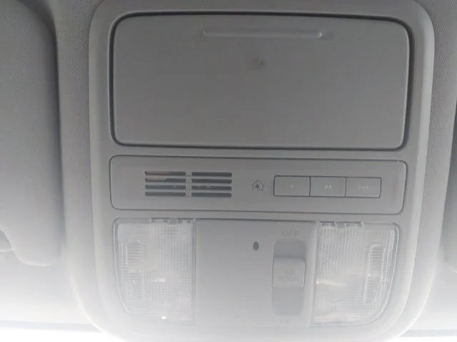 Used 2017  Honda RTL-T image 26