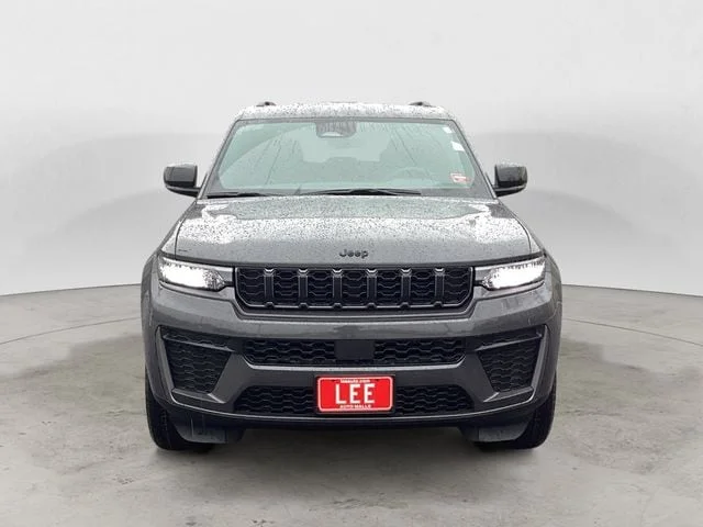 New 2026 Baltic Gray Metallic Clearcoat Jeep LAREDO ALTITUDE 4X4 image 9