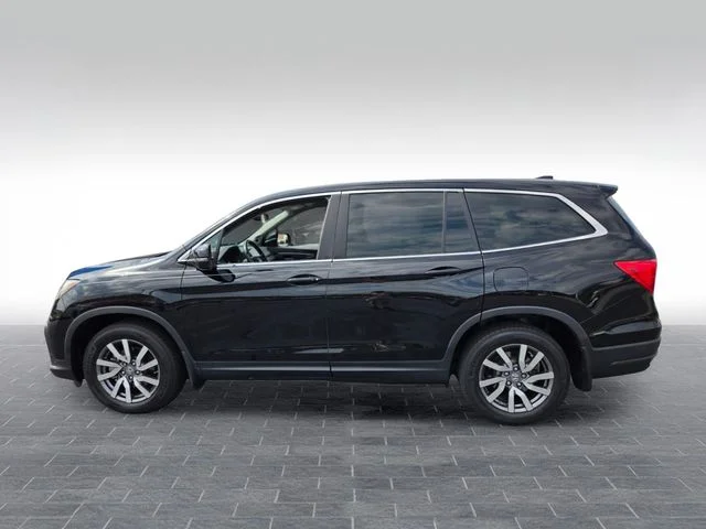 Used 2020 Black Honda EX-L image 4