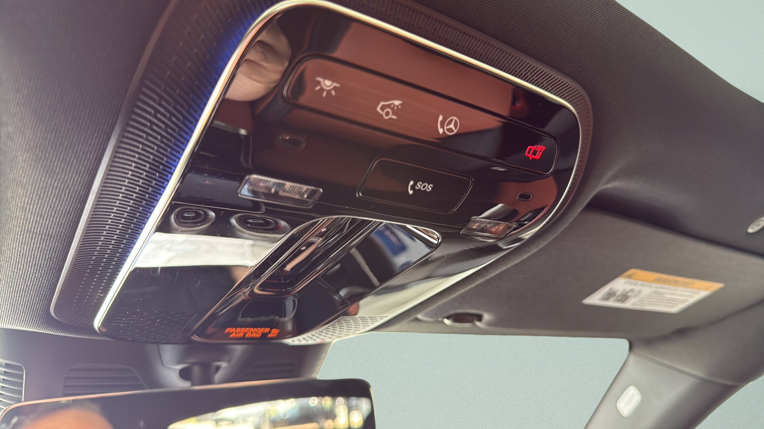 New 2026 Graphite Grey Metallic Mercedes-Benz GLC 300 image 40