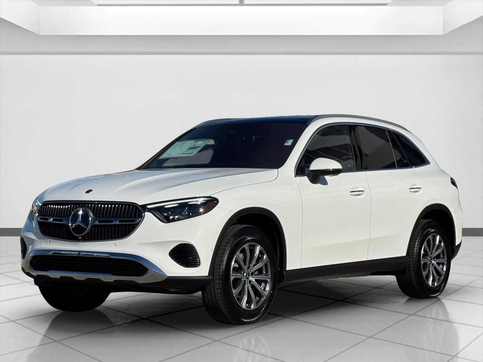 New 2026 Polar White Mercedes-Benz GLC 300 image 6