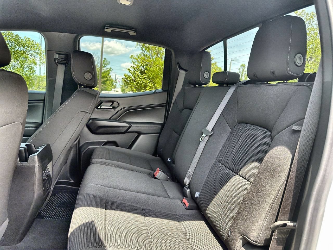 New 2026 Summit White GMC Elevation image 20