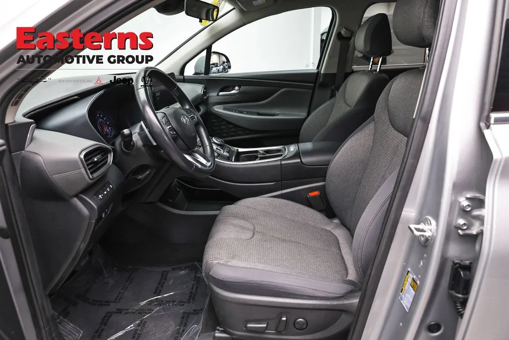 Used 2023 Silver Hyundai SEL image 16