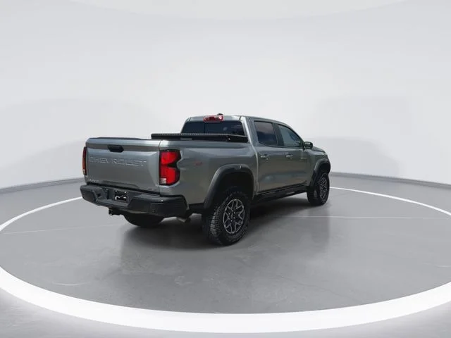 Used 2024 Gray Chevrolet ZR2 image 11